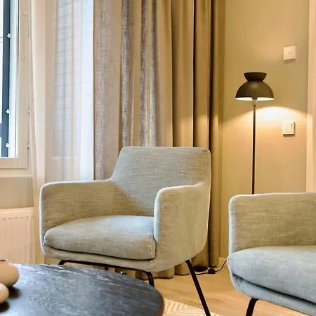 1 Bedroom Master W Sauna - Downtown * Rovaniemi