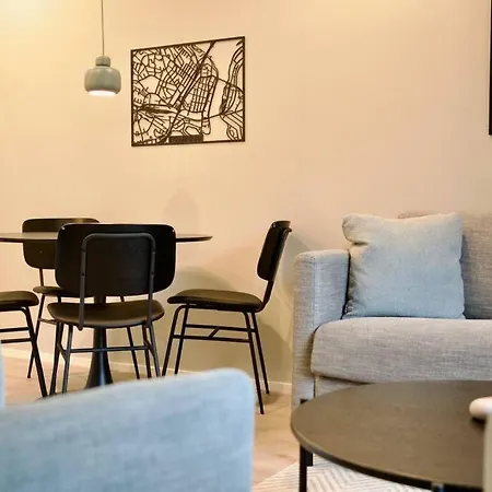 1 Bedroom Master W Sauna - Downtown 罗瓦涅米